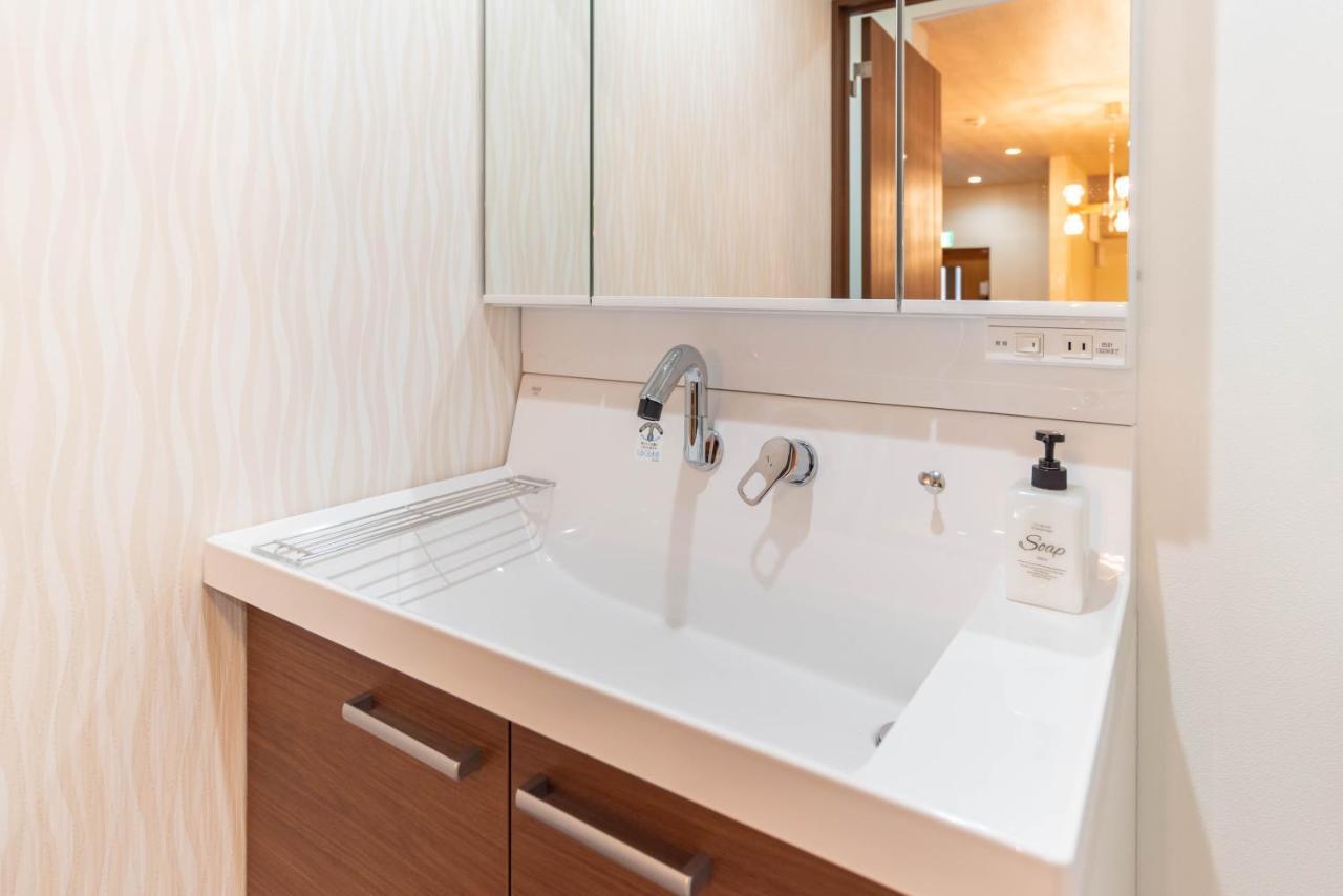 Bijou Suites Miyabi Осака Экстерьер фото